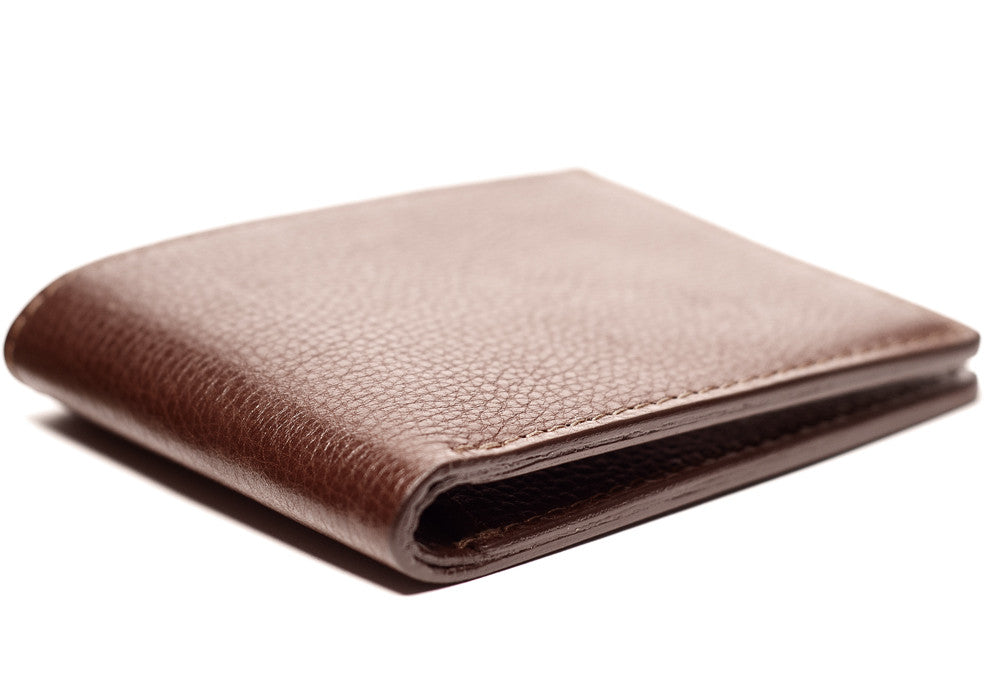 Side View Closed of Two-Pocket Leather Bifold Wallet Chestnut