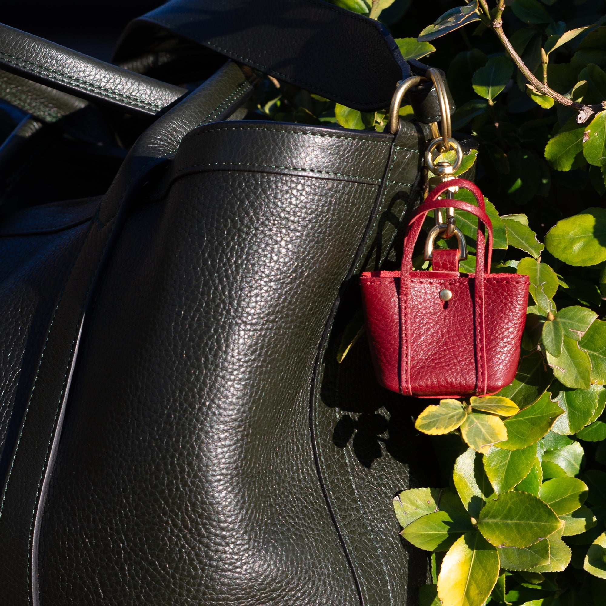 The Mini Tote Red