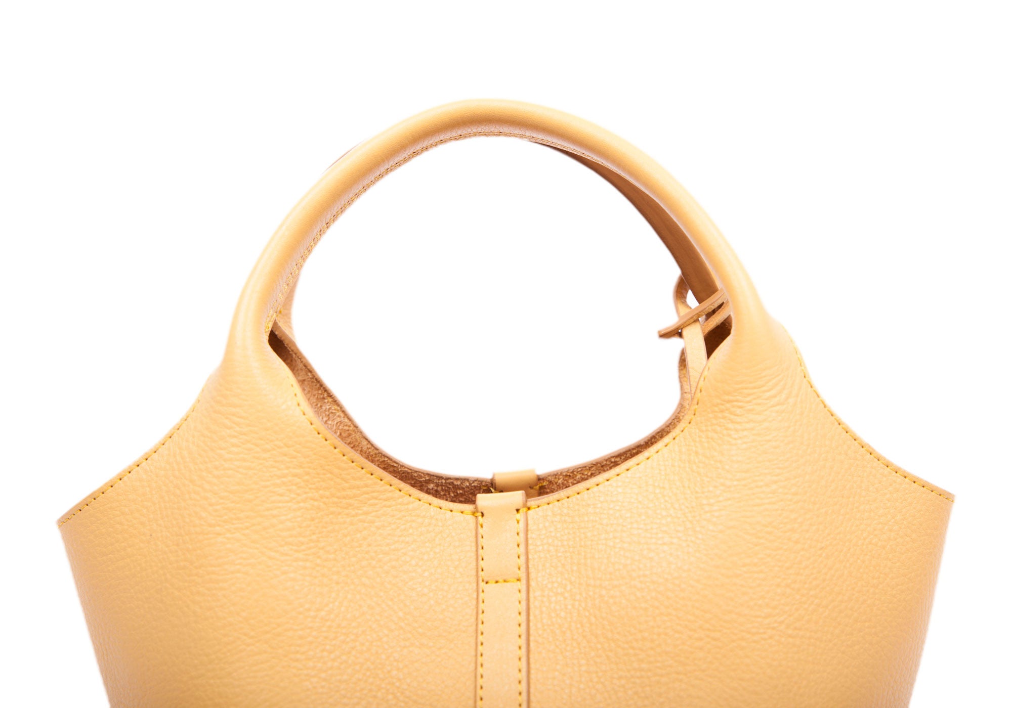 Top Leather Handle of The One-Piece Bag Ochre