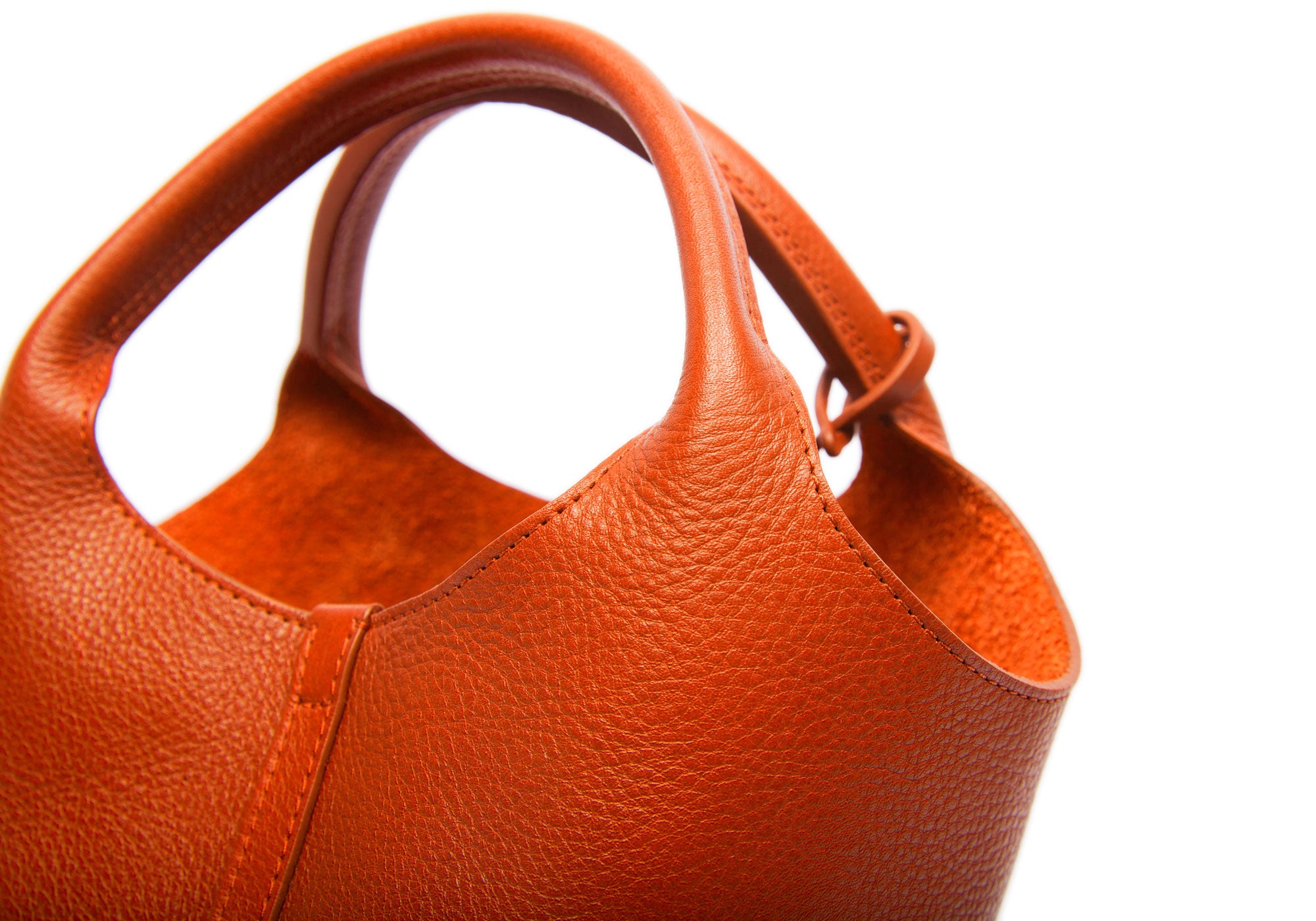 Top Leather Handle of The One-Piece Bag Orange