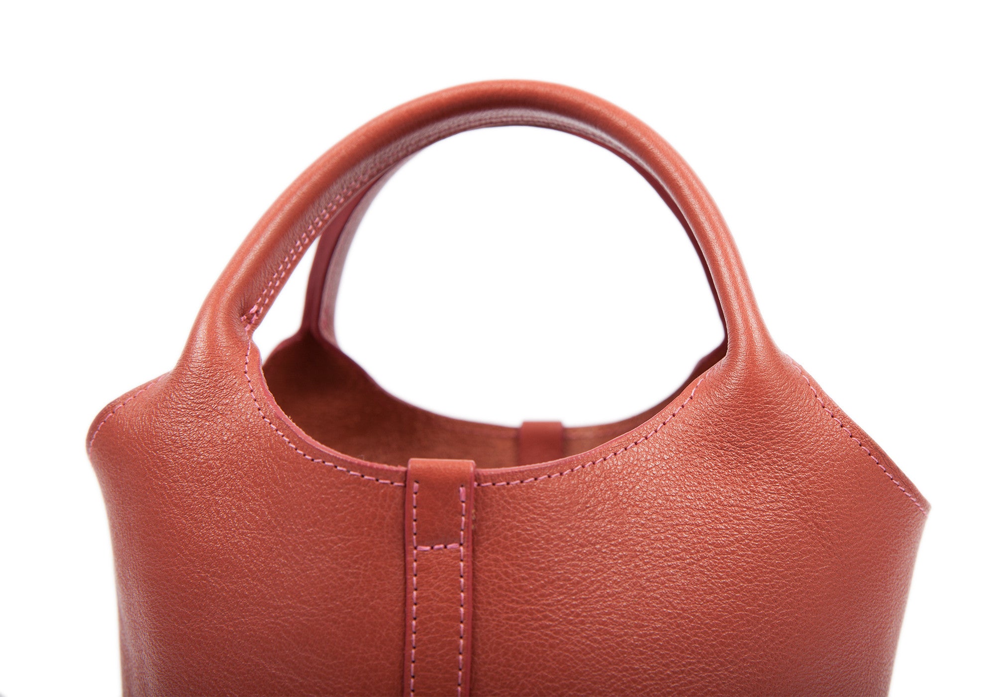 Top Leather Strap of The One-Piece Bag Rosewood